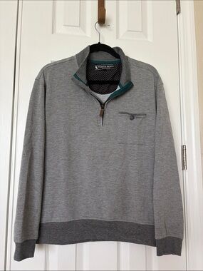 Men's Gray Quarter-Zip Pullover Sweater